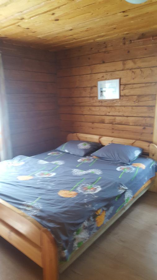 Kempings Lilaste.Com Buitenkant foto