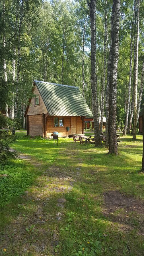 Kempings Lilaste.Com Buitenkant foto