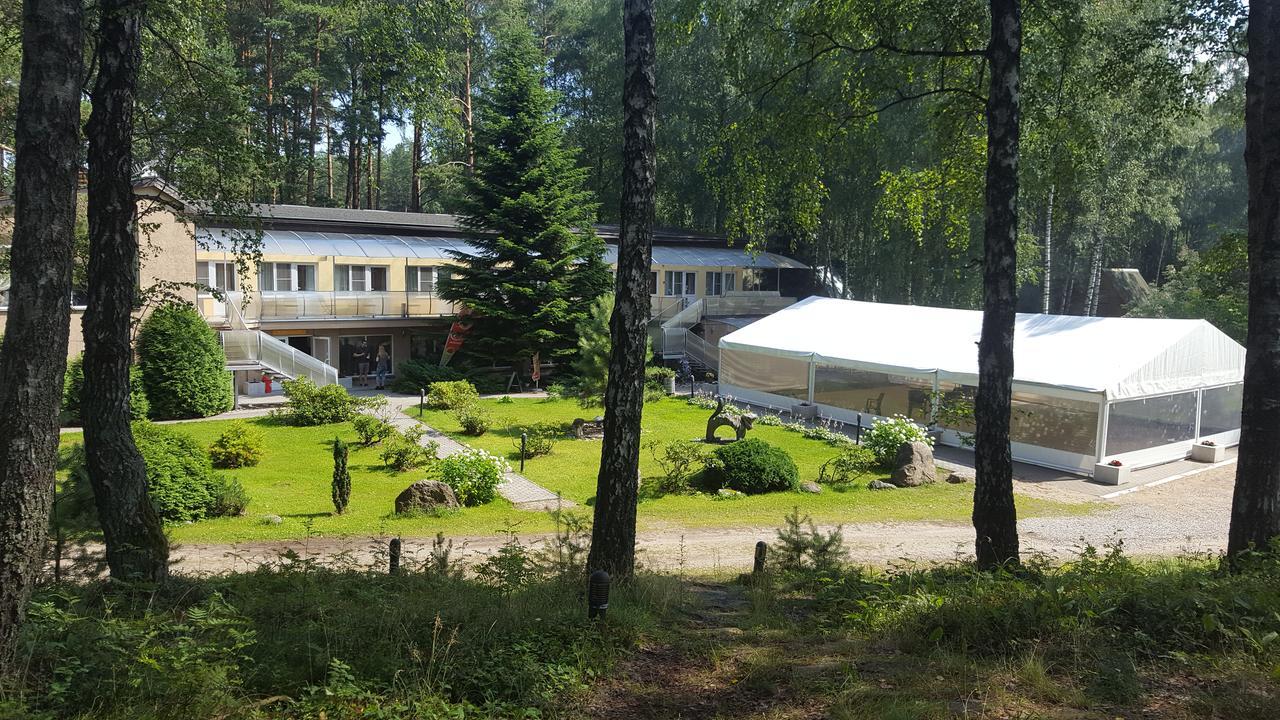 Kempings Lilaste.Com Buitenkant foto